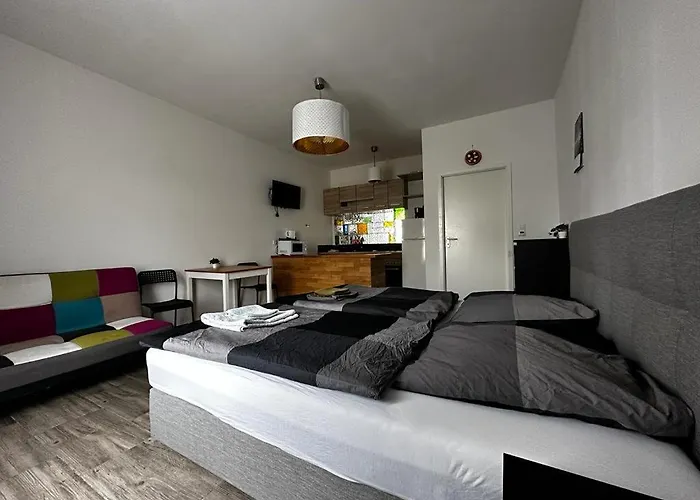 And Comfortable In Pankow * Berlin