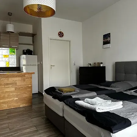 And Comfortable In Pankow Berlín